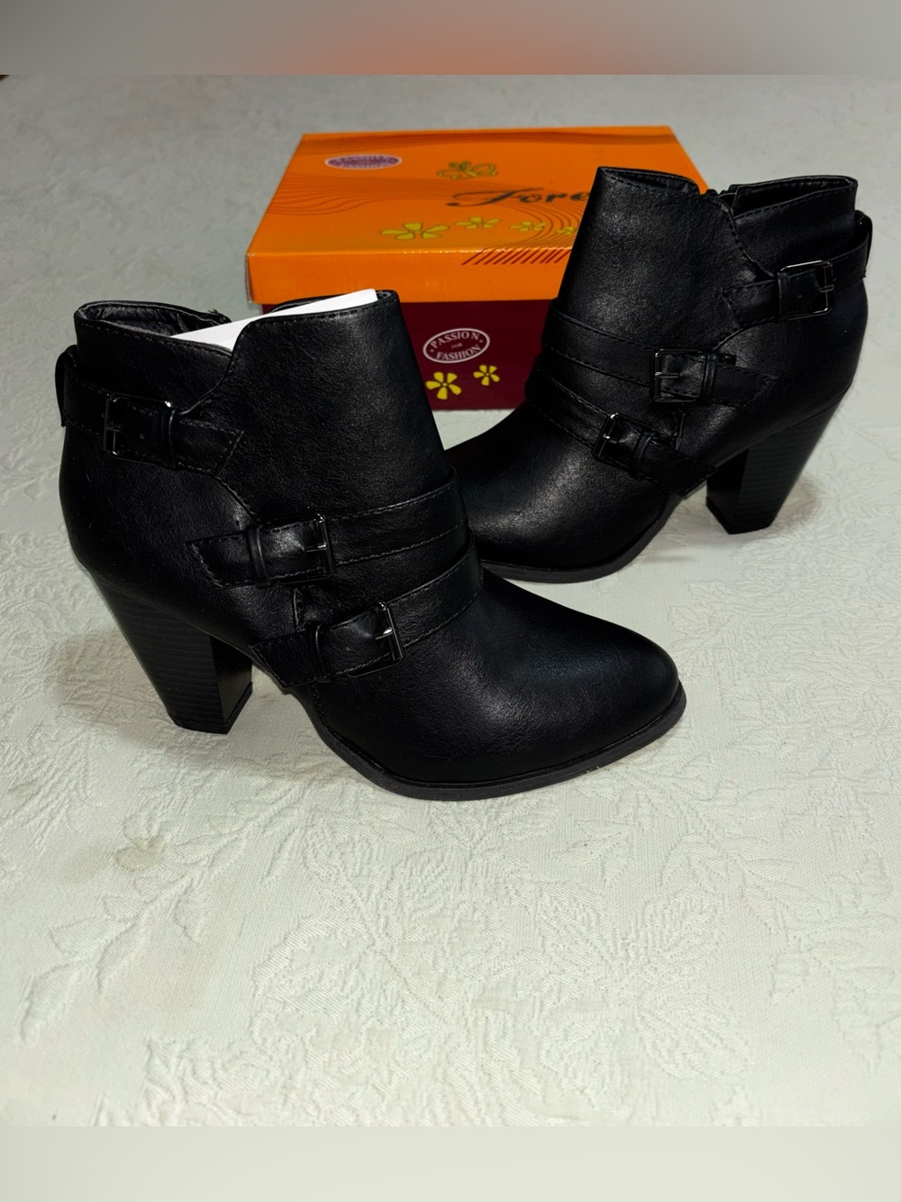 Black Women's Buckle Ankle Boots Forever Camila 9 NWB 3” Heel